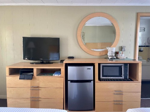 Moontide Motel Apartments and Cabins - image 33