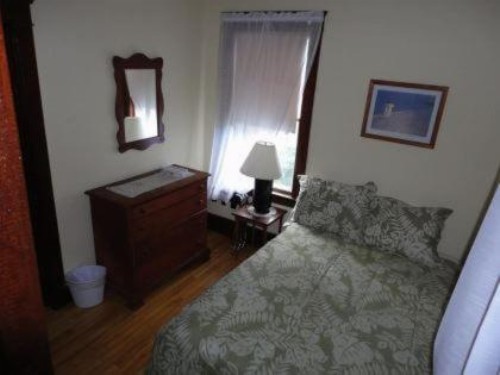 Sandpiper Beachfront Motel - image 46