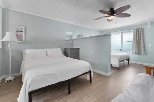 Echo Motel - image 9