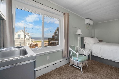 Echo Motel - image 43
