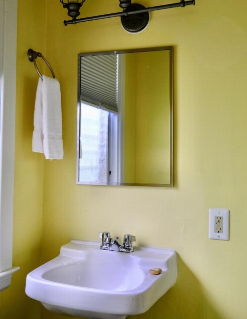 Dock House Inn - image 22