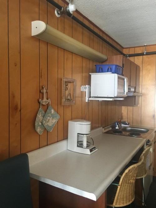 The Skylark Beach Inn - image 15