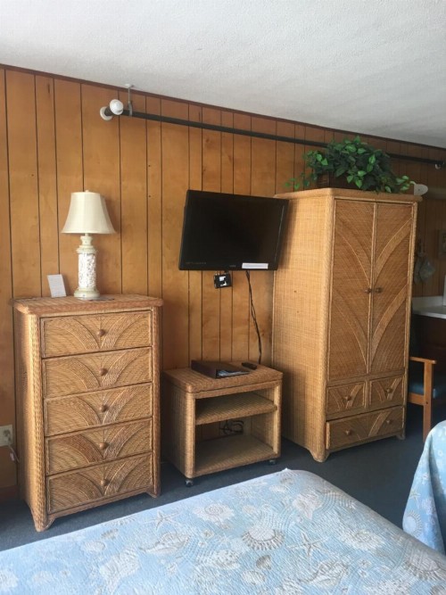 The Skylark Beach Inn - image 33