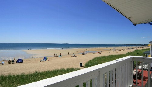 Atlantis Motel - image 43