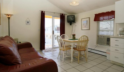 Atlantis Motel - image 48