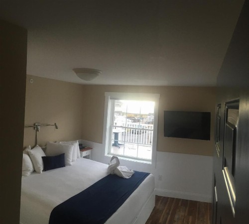 The Beachwood - image 39