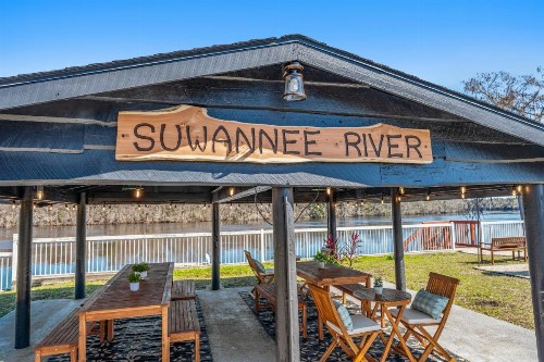 The Suwannee Gables Motel & Marina - image 18