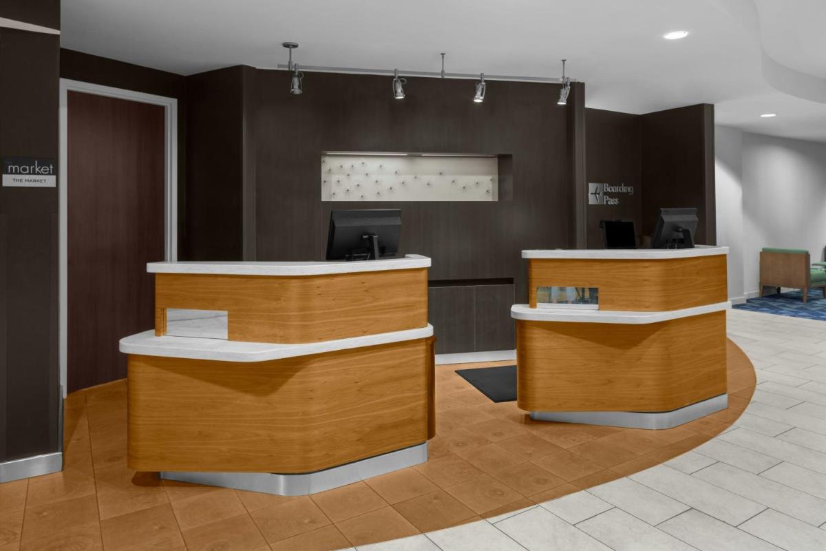 Courtyard Tampa Oldsmar - image 3