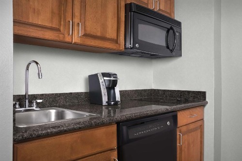 Homewood Suites by Hilton Omaha - Downtown - image 32