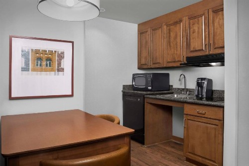 Homewood Suites by Hilton Omaha - Downtown - image 34