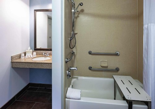 Hilton Garden Inn Omaha Downtown-Old Market Area - image 41