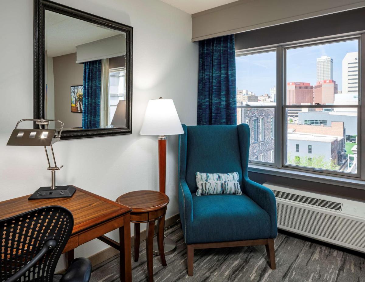 Hilton Garden Inn Omaha Downtown-Old Market Area - image 5