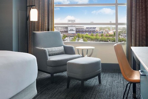 Hilton Omaha - image 19