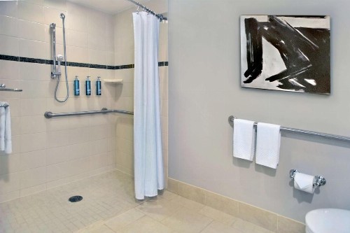 Hilton Omaha - image 24
