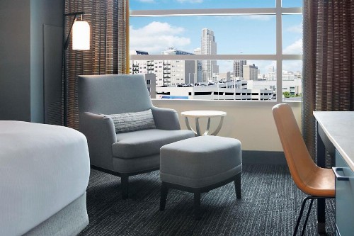 Hilton Omaha - image 32