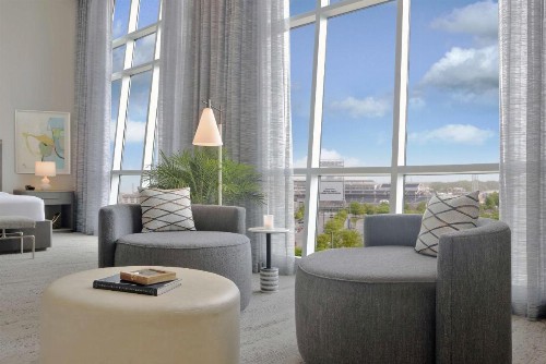 Hilton Omaha - image 49