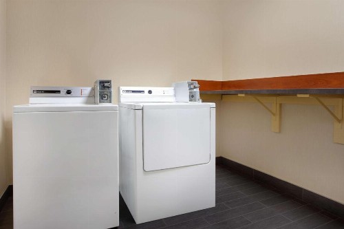 Hilton Garden Inn Omaha West - image 11