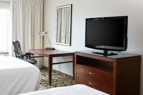 Hilton Garden Inn Omaha West - image 19