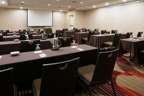 Hilton Garden Inn Omaha West - image 42
