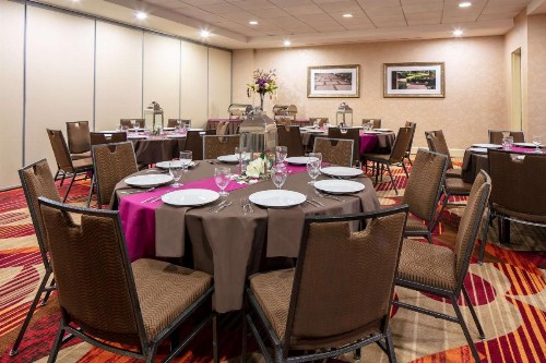 Hilton Garden Inn Omaha West - image 9