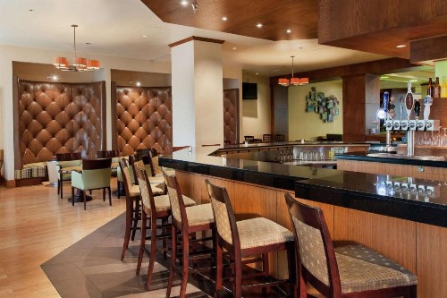 DoubleTree by Hilton Hotel & Executive Meeting Center Omaha-Downtown - image 14