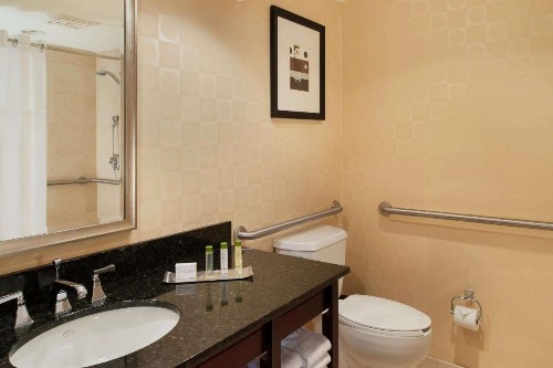 DoubleTree by Hilton Hotel & Executive Meeting Center Omaha-Downtown - image 36