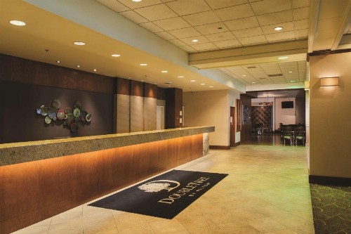 DoubleTree by Hilton Hotel & Executive Meeting Center Omaha-Downtown - image 41