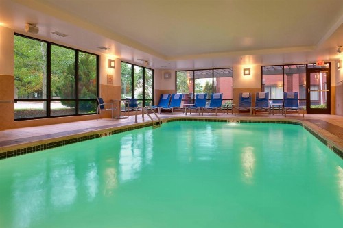 TownePlace Suites Omaha West - image 16
