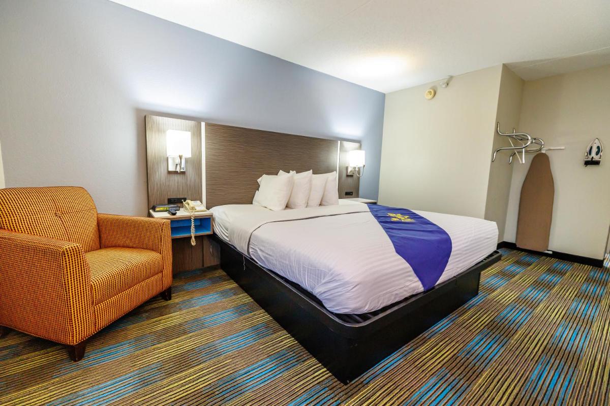 New Victorian Inn & Suites Omaha - image 2