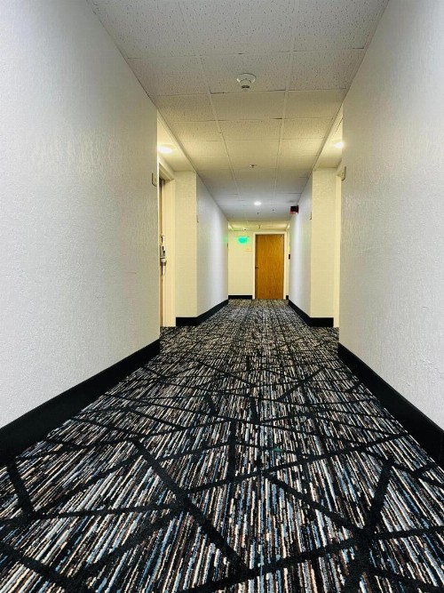 New Victorian Inn & Suites Omaha - image 27