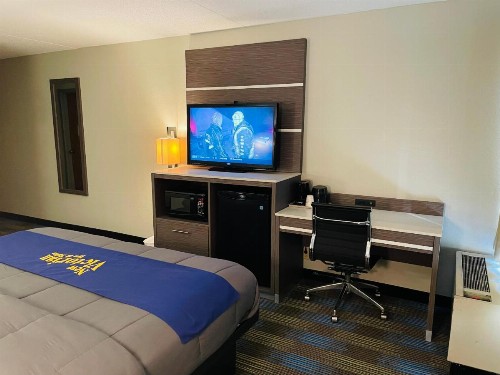 New Victorian Inn & Suites Omaha - image 49