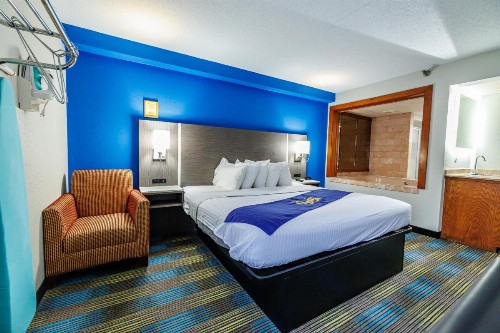New Victorian Inn & Suites Omaha - image 50
