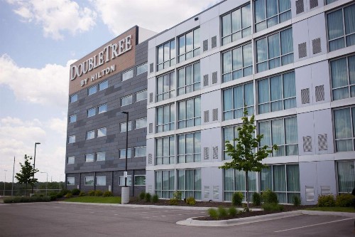 Doubletree By Hilton Omaha Southwest Ne - image 14