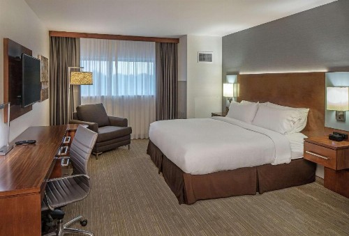 Doubletree By Hilton Omaha Southwest Ne - image 15