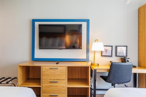 Comfort Inn at the Zoo Omaha - image 35