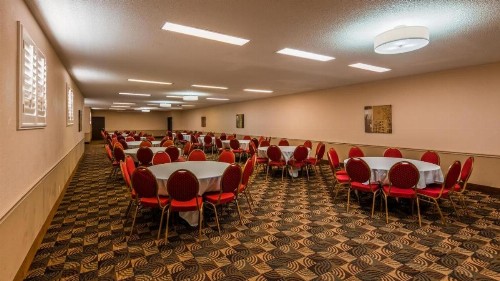 Best Western Old Mill Inn - image 21