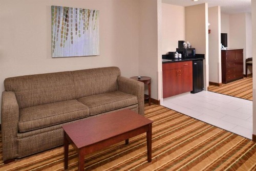 Best Western Old Mill Inn - image 39