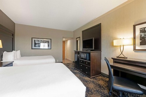 Best Western Plus Midwest Inn - image 15