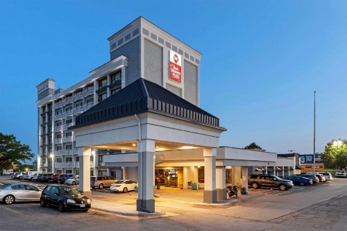 Best Western Plus Midwest Inn - image 17