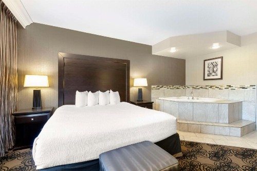 Best Western Plus Midwest Inn - image 19