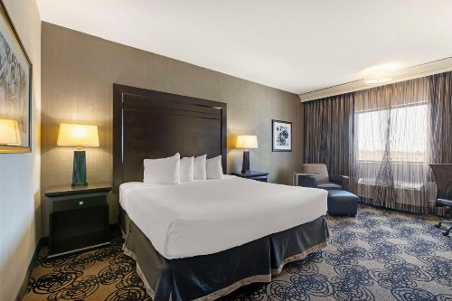 Best Western Plus Midwest Inn - image 27