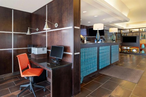 Best Western Plus Midwest Inn - image 8