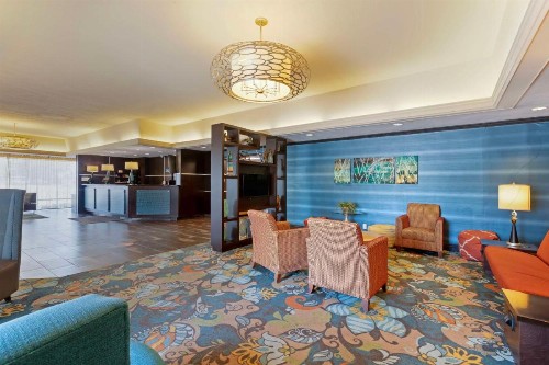 Best Western Plus Midwest Inn - image 9