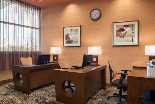 Embassy Suites Omaha- La Vista/ Hotel & Conference Center - image 14