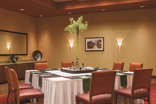 Embassy Suites Omaha- La Vista/ Hotel & Conference Center - image 22