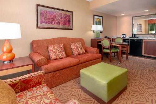 Embassy Suites Omaha- La Vista/ Hotel & Conference Center - image 32