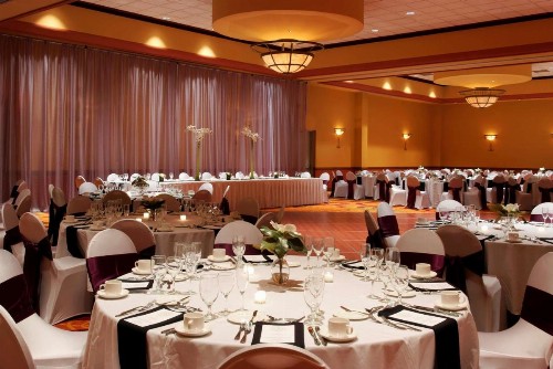 Embassy Suites Omaha- La Vista/ Hotel & Conference Center - image 41