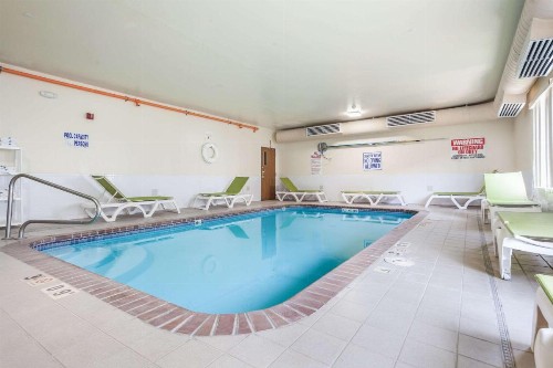 Quality Inn & Suites West Omaha - NE Linclon - image 21