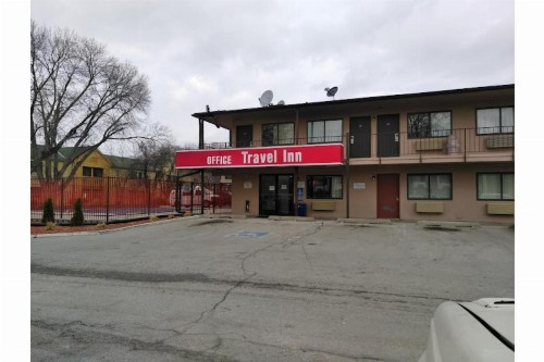 Travel Inn Omaha - image 2