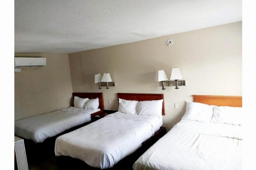 Travel Inn Omaha - image 26